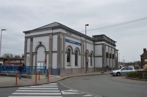 Gare de Leuze