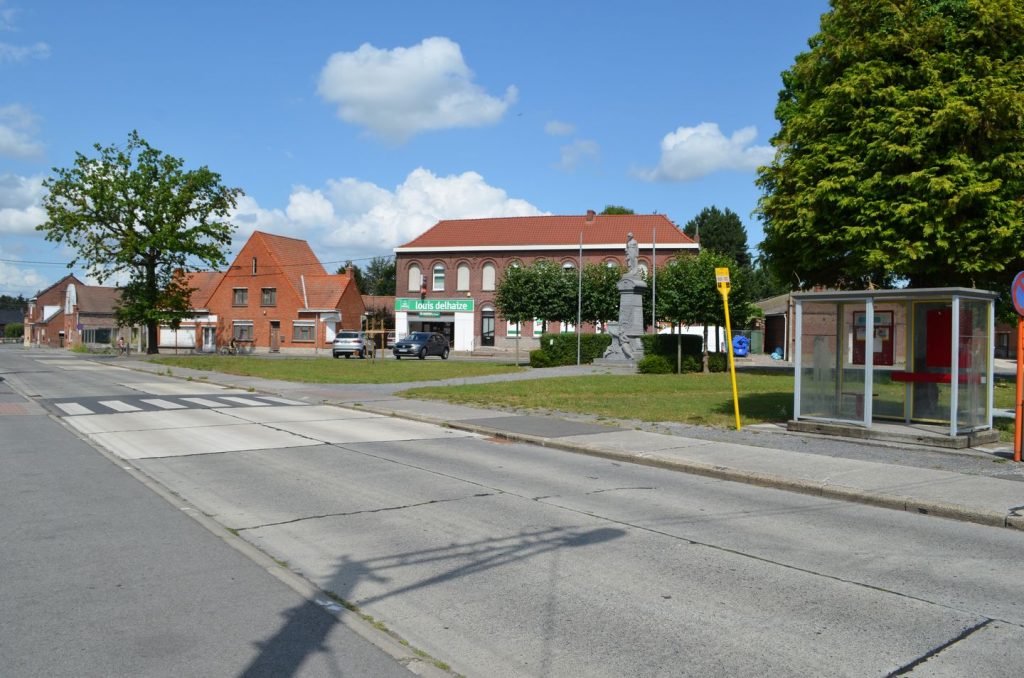 Place de Péronnes