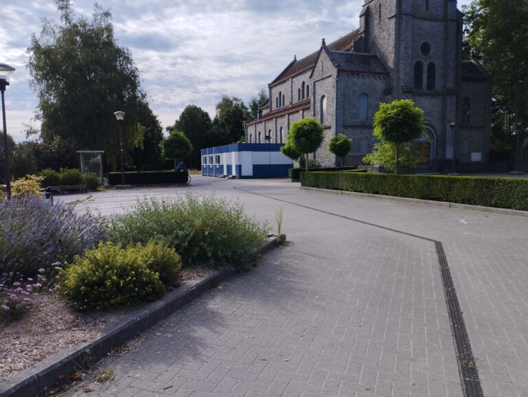 Lire la suite à propos de l’article Place de Laplaigne