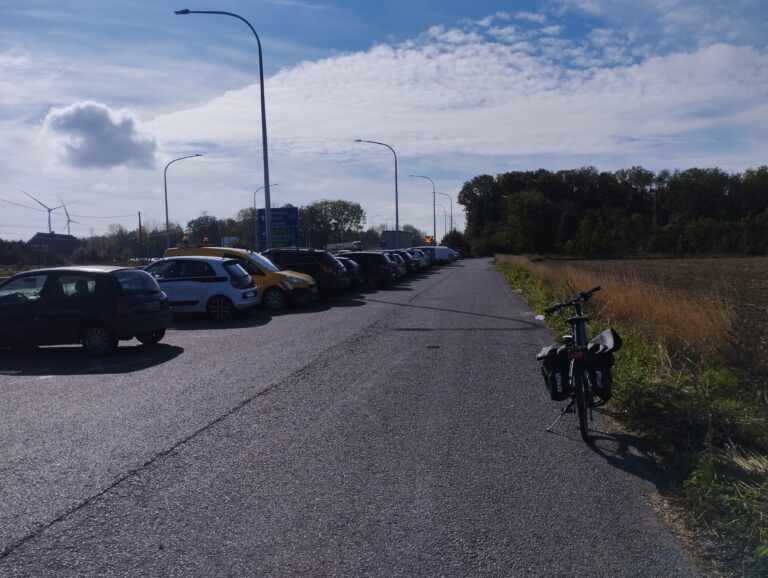 Lire la suite à propos de l’article Aire de covoiturage de Bury